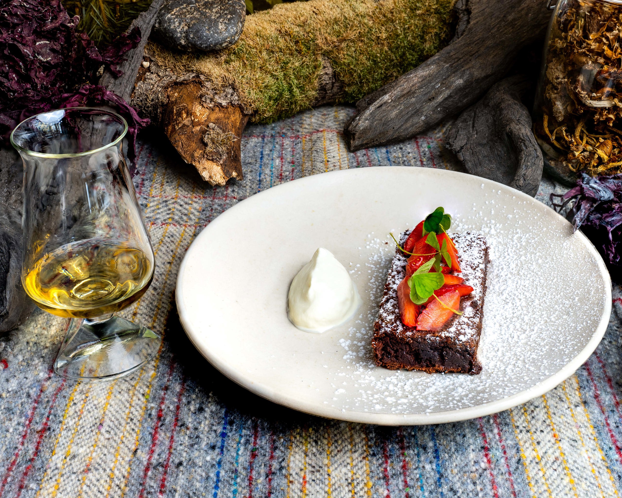 Irish Whiskey Food Pairing Chocolate & Desserts Lambay Whiskey